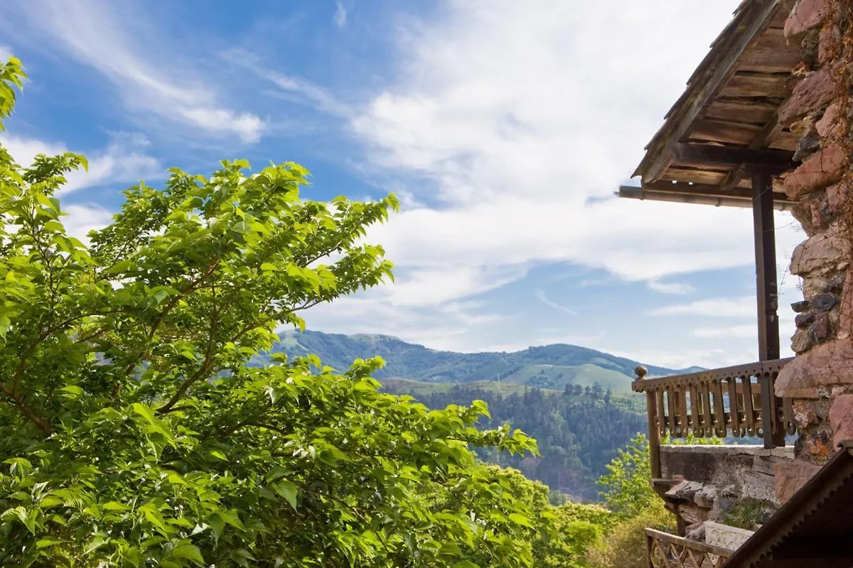 Villa Casa Rural Momotegi à Oiartzun Chalet